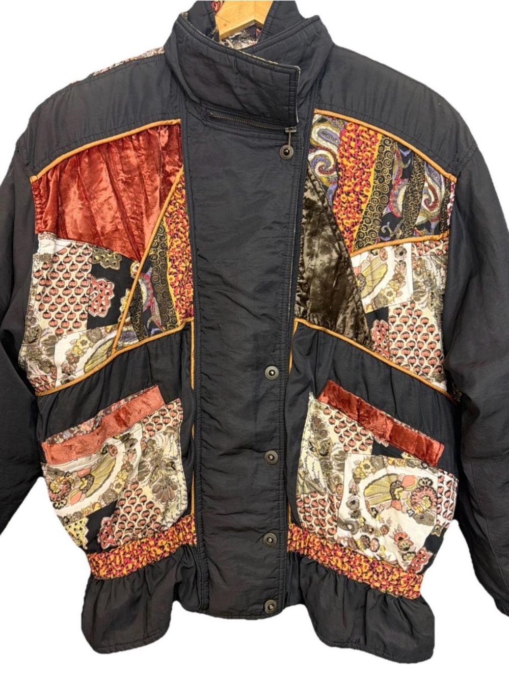 Vintage Winlit 1969 Patchwork Velvet Floral Boho Ski Puffer Jacket Med